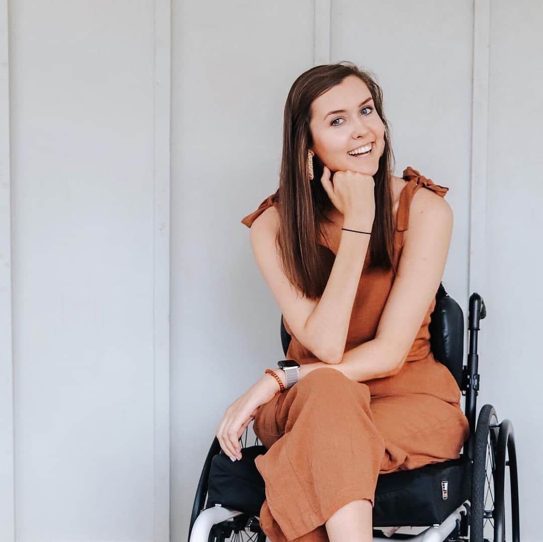 Target Styleのインスタグラム：「Jumpsuits, our weekend #OOTD. 🧡 #UniversalThread 📷: @ecbaileyyy」