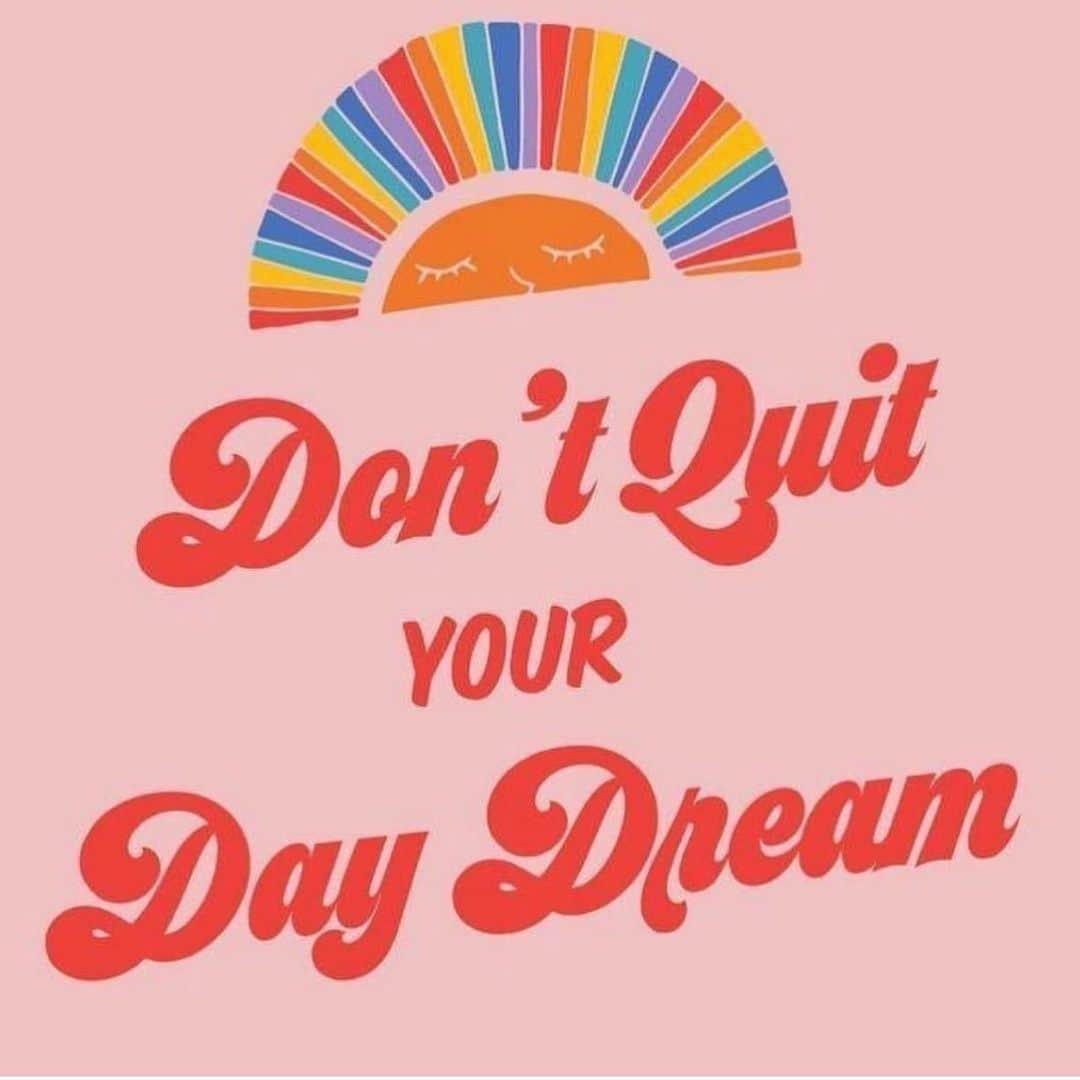ブルーライフのインスタグラム：「🌈🌈🌈🌟🌟🌟」