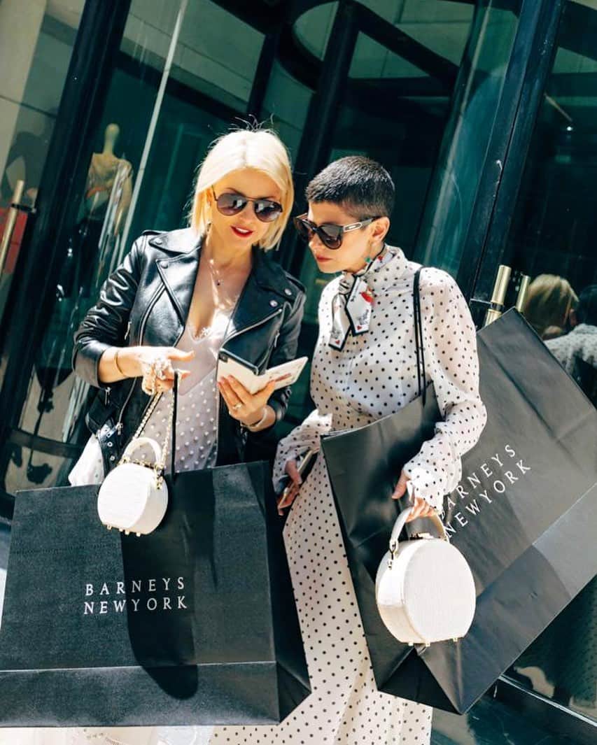 barneysnyofficialさんのインスタグラム写真 - (barneysnyofficialInstagram)「The ideal Saturday afternoon in one photo. Shop @aspinaloflondon’s latest collection of crocodile stamped bags online now.」6月30日 4時12分 - barneysny