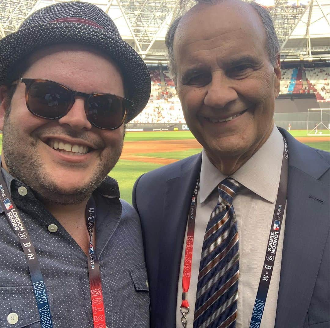 ジョシュ・ギャッドさんのインスタグラム写真 - (ジョシュ・ギャッドInstagram)「The man. The myth. The legend. Love you @therealjoetorre」6月30日 6時47分 - joshgad