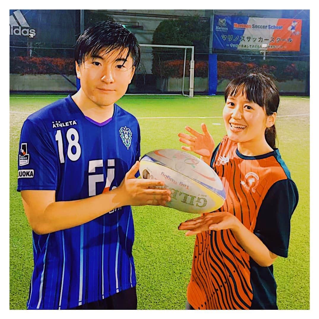 高橋悠のインスタグラム：「【横浜タグラグビー⚽️﻿横浜SOGO屋上】﻿あげ直し﻿ ﻿ ﻿ 前からやってみたかったタグラグビー！﻿ 初参加してきました👌﻿ ﻿ ﻿ めっちゃ楽しかった！ぶつかり合いはないので男女一緒に楽しめるのはいいね👍 ﻿ ﻿ ﻿ 張り切って結構走ったから仕事終わりにいい汗かいた〜﻿ ﻿ ﻿ また次回も参加します！﻿ ﻿ ﻿ #横浜 #川崎 #東京 #ラグビー #タグラグビー #横浜ラグビー #ラグビー好き #ラグビー好きと繋がりたい #ラグビーワールドカップ2019 #スポーツ男子 #スポーツ女子 #初参加 #初心者歓迎﻿」