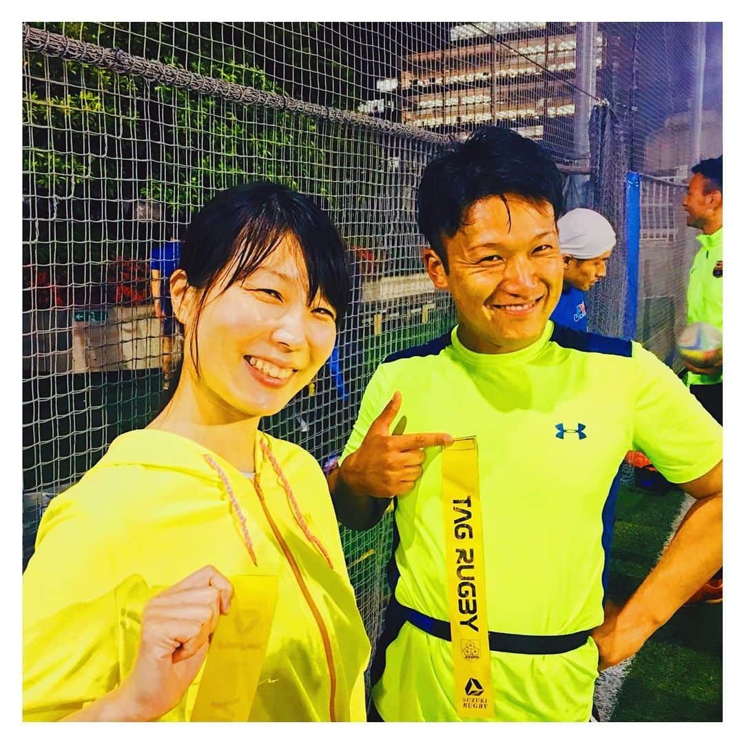 高橋悠のインスタグラム：「【横浜タグラグビー⚽️﻿横浜SOGO屋上】﻿あげ直し﻿ ﻿ ﻿ 前からやってみたかったタグラグビー！﻿ 初参加してきました👌﻿ ﻿ ﻿ めっちゃ楽しかった！ぶつかり合いはないので男女一緒に楽しめるのはいいね👍 ﻿ ﻿ ﻿ 張り切って結構走ったから仕事終わりにいい汗かいた〜﻿ ﻿ ﻿ また次回も参加します！﻿ ﻿ ﻿ #横浜 #川崎 #東京 #ラグビー #タグラグビー #横浜ラグビー #ラグビー好き #ラグビー好きと繋がりたい #ラグビーワールドカップ2019 #スポーツ男子 #スポーツ女子 #初参加 #初心者歓迎﻿」