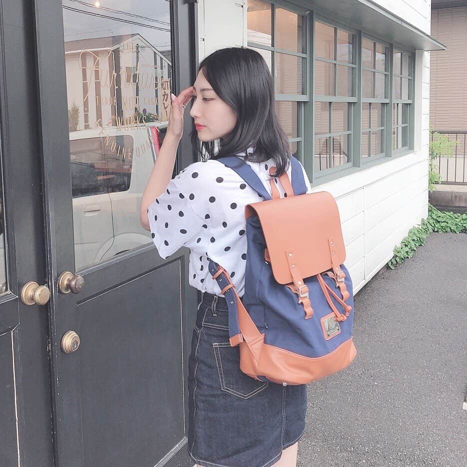 aya onoのインスタグラム：「GastonLugaのリュック💓 配色もとっても可愛いし、荷物たくさん入るの！！！ . online store http://gastonluga.com/ @gastonluga . 公式Storeでのお買い物時 ayaten15 ☝️のコードで15%off . ✨送料、返送料も無料 一度サイトを覗いてみてください！！ . #gastonluga #ガストンルーガ #バックパック #リュック #fashionista #fashion #ファッション #コーデ #ootd #좋아요 #오오티디 #코디 #패션 #패피」