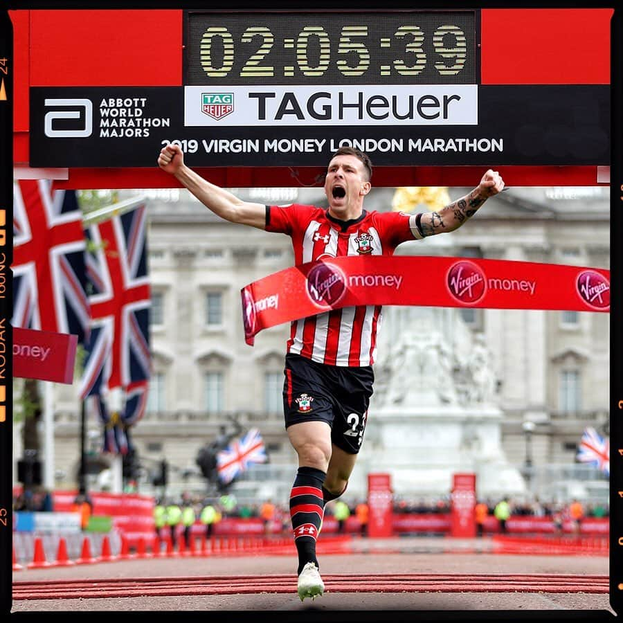 サウサンプトンFCさんのインスタグラム写真 - (サウサンプトンFCInstagram)「Enjoy that last day of summer holiday, lads! It’s back to business and PRE-SEASON on Monday morning! 😁 #saintsfc」6月30日 16時51分 - southamptonfc