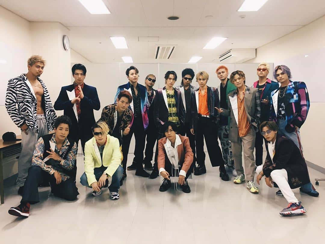 THE RAMPAGE from EXILE TRIBEさんのインスタグラム写真 - (THE RAMPAGE from EXILE TRIBEInstagram)「・ 『FUKUOKA MUSIC FES』 @ヤフオクドーム  先程出演させて頂きました‼️ お足元の悪い中お越し下さった皆さん ありがとうございました🙇‍♂️✨ 令和一発目の夏フェス最高でした✨‼️ これからまだまだ夏フェスに出演させて頂きますので、今年の夏は僕達と一緒に盛り上がって行きましょう😳🤟🏻 #FUKUOKAMUSICFES @likiya16rmpg @rmpg_zin_official @_riku_r.m.p.g_ldh @kenta.kamiya_ @1_rui_yonamine_6 @rampage_yamasho1006 @rmpg_kazuma_kawamura @hokuto.yoshino.16_official @shogo_iwaya_official @ura_river_official @itsuki_fujiwara_official @kaisei_takechi_official @makoto.hasegawa.official @ryu_rampage @rmpg_takahide_suzuki_official @takumagoto_」6月30日 17時14分 - the_rampage_official