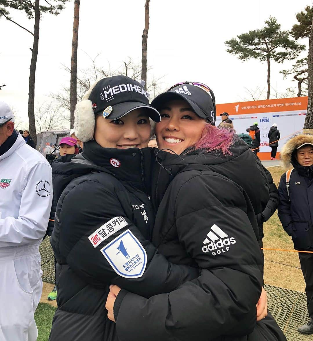 ダニエル・カングさんのインスタグラム写真 - (ダニエル・カングInstagram)「Happy Birthday to my pretty sister!! ❤️💜 @1soyeonryu」6月30日 8時48分 - daniellekang