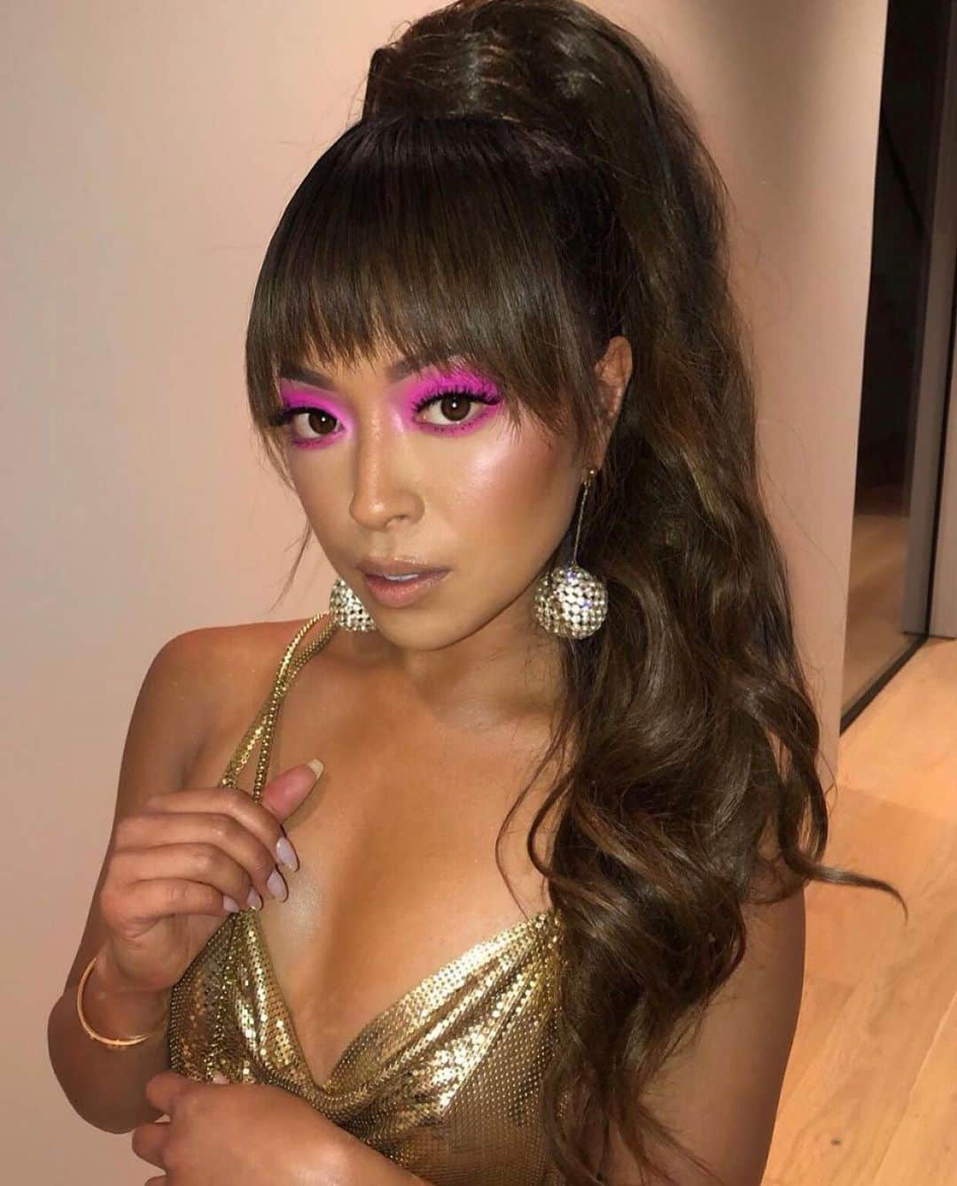 Kylie Cosmeticsさんのインスタグラム写真 - (Kylie CosmeticsInstagram)「@tiffanysorya wearing the Sipping Pretty palette now available at @ultabeauty Ulta.com and in stores July 6 💗✨」6月30日 8時59分 - kyliecosmetics