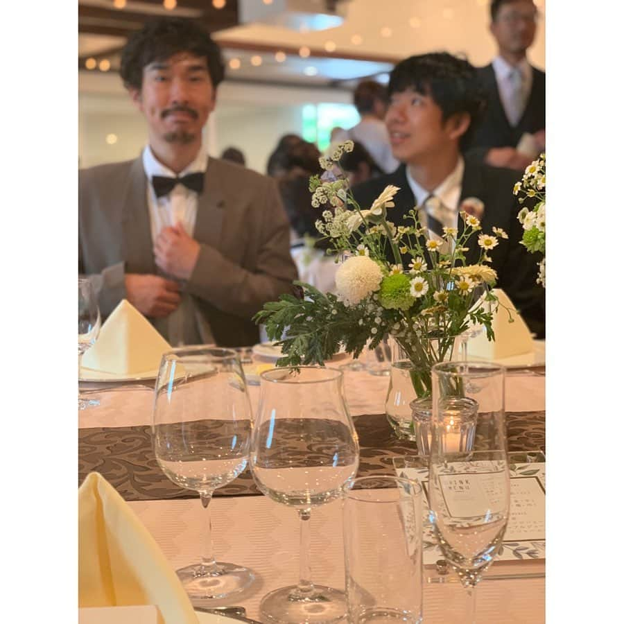 川島幸恵さんのインスタグラム写真 - (川島幸恵Instagram)「Happy Wedding💑✨﻿ ﻿ 前職の後輩、後藤くんの結婚式💒﻿ ﻿ 2年前に実家の広島に帰り、かわいいかわいいお嫁さんをもらって幸せいっぱいになった姿を見て、とっても嬉しかったし、ここ10年くらいは色々あったね〜💭と思い出しながら、なんだか感慨深かった☺️﻿ ﻿ 後藤くん、カッコよかったぞ🥳﻿ ﻿ みんなでお祝いに行けた事も嬉しかったな♡﻿ 今ではみんなそれぞれの仕事や生活をしているから、こうやって集まれたのもまた楽しかった♩﻿ ﻿ ありがとうとおめでとう🎉﻿ ﻿ #wedding #junebride #bridal #hiroshima #20190629﻿」6月30日 9時54分 - sachie118