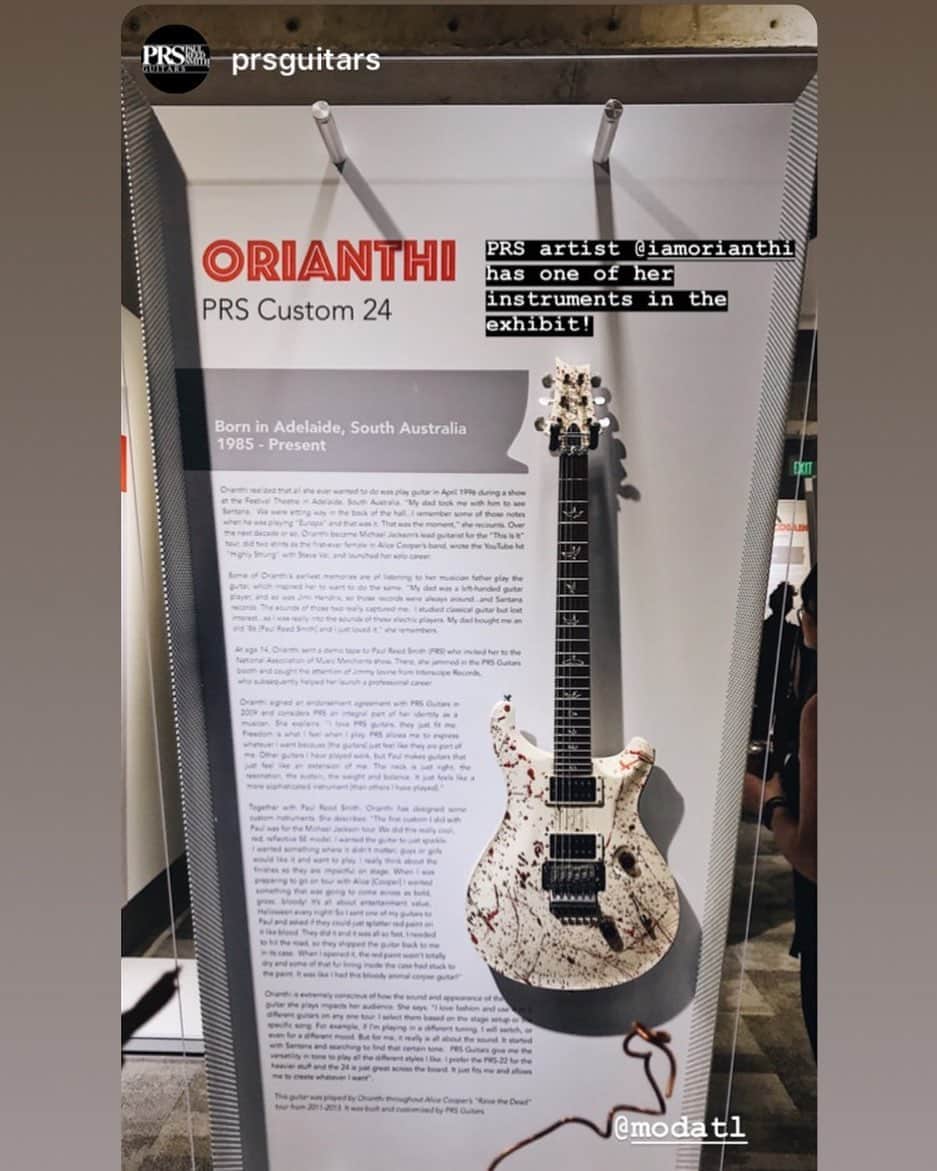 オリアンティさんのインスタグラム写真 - (オリアンティInstagram)「My blood spatter guitar is on exhibition at @modatl @prsguitars ( yes some of my real blood is on it ) 💉」6月30日 10時25分 - iamorianthi