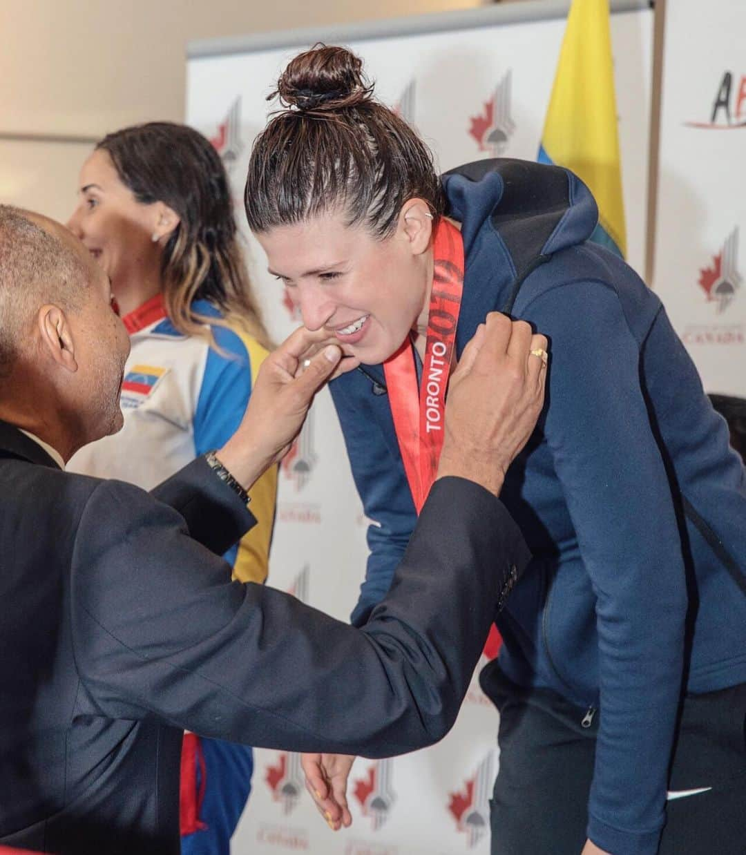 ケリー・ハーリーさんのインスタグラム写真 - (ケリー・ハーリーInstagram)「🥇Gold medal at the Pan American Zonal Championships in Toronto!! This is my 4th time in a row winning this bad boy...so happy I could keep it going into the Olympic qualifying season 💪🏼 Maybe now my brain will finally be convinced that I CAN do it...🤞🏼 Up next, team event! LEGGO 🇺🇸」6月30日 10時48分 - thishurleygurrl