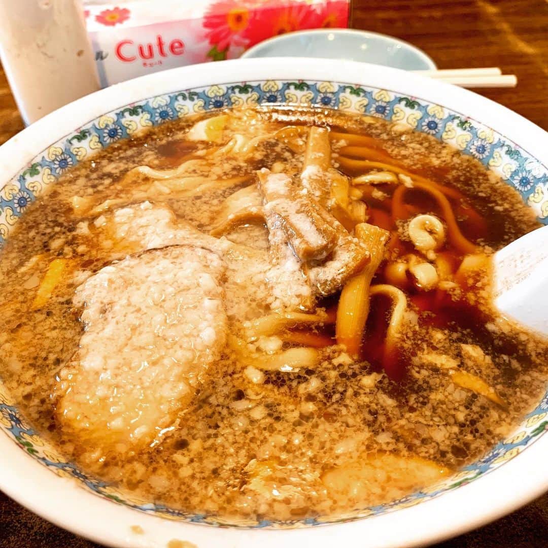 王理惠のグルメインスタ