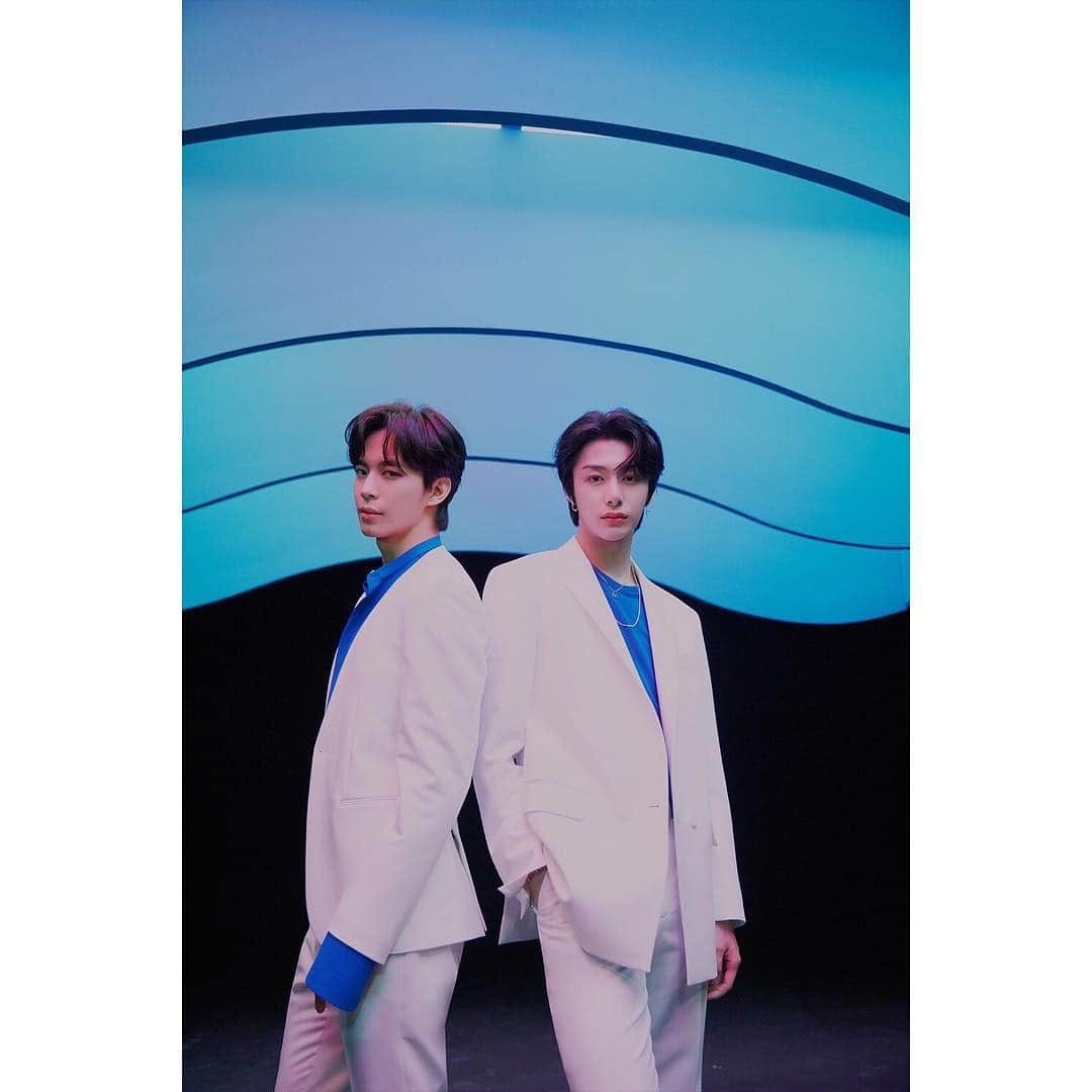 VIXXさんのインスタグラム写真 - (VIXXInstagram)「. [#PEPSIxSTARSHIP] . 2019 #PEPSI X #STARSHIP PROJECT #THE_LOVE_OF_SUMMER : THE PERFORMANCE #COOL_LOVE . #HONGBIN #VIXX #HYUNGWON #MONSTA_X Prod. #DRESS . #CONCEPT_PHOTO . #빅스 #홍빈 #몬스타엑스 #형원 #JELLYFISH #HIGHLINE」6月30日 18時00分 - vixx_stargram