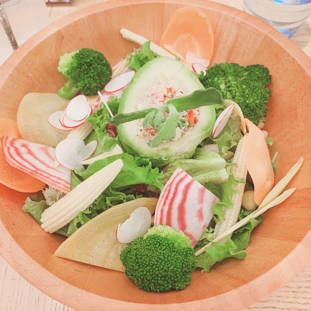 井口裕香さんのインスタグラム写真 - (井口裕香Instagram)「🥗 大量の野菜を摂った！」6月30日 17時55分 - ooo31_iguchiyuka_31ooo