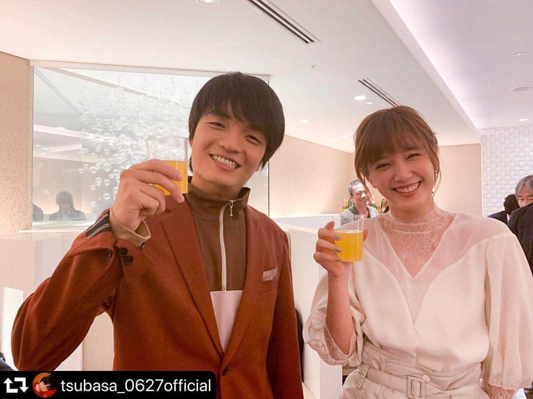 TBS「ゆうべはお楽しみでしたね」のインスタグラム：「ゴローさんとパウさんーーっ😳😳‼️ #repost @tsubasa_0627official ・・・ 🎉 映画『新聞記者』が現在公開中です。 パウさん(岡山天音くん)も出演しております🤝 #新聞記者 #パウさん元気そうで #パウさんとは #ゆうべはお楽しみでしたね  というドラマの登場人物です😋」