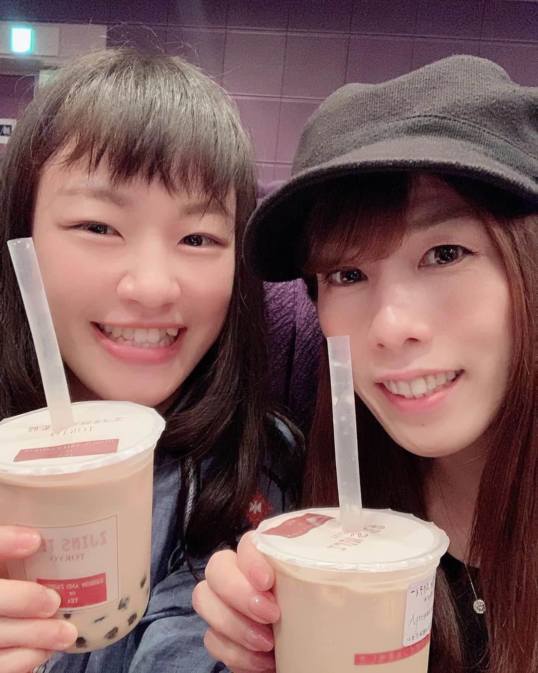 吉田沙保里さんのインスタグラム写真 - (吉田沙保里Instagram)「先日、絵莉と小さな恋の歌を観て来ましたぁー💓 すごい良かったぁー😆 毎日目標に向かって頑張ってる絵莉となかなかこんな時間はなかったので、久しぶりにゆっくり二人で色んなお話もできて嬉しかったなぁー😆 #登坂絵莉 #小さな恋の歌 #映画」6月30日 12時53分 - saori___yoshida