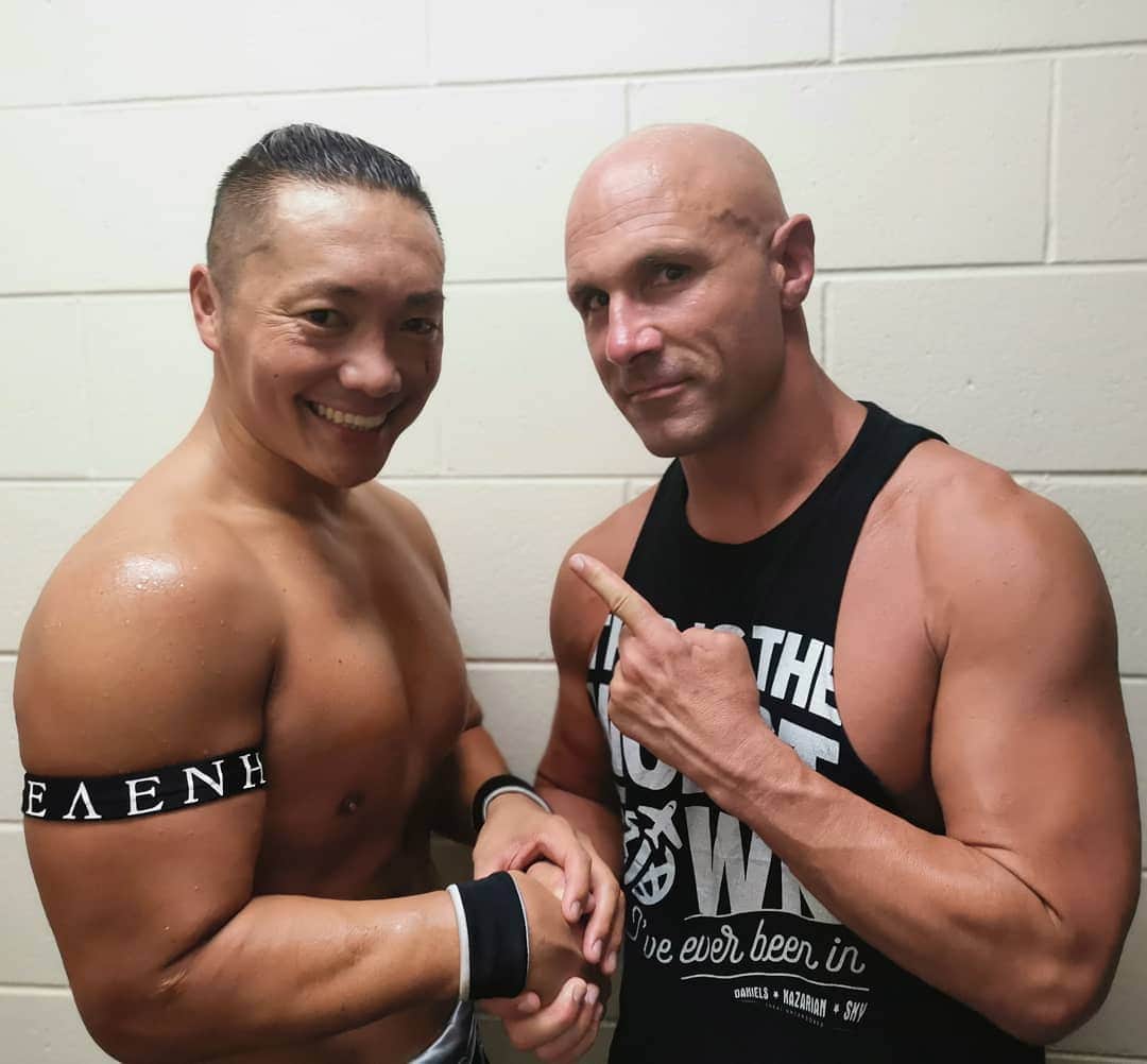 CIMAさんのインスタグラム写真 - (CIMAInstagram)「20 years, face to face to the first time. I almost cried. Thank you CD. Thank you #AEW Thank you Michinoku pro. #History  #OWE #SCU #STRONGHEARTS #みちのくプロレスは永遠に不滅だ」6月30日 13時57分 - supercima1115