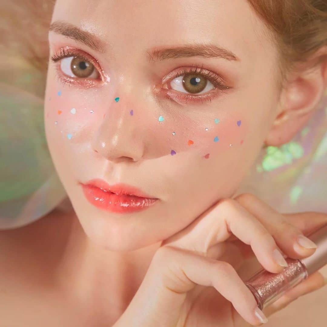 Chuuのインスタグラム：「페리윙클 펄 파우더#핑크문라잇✨✨」