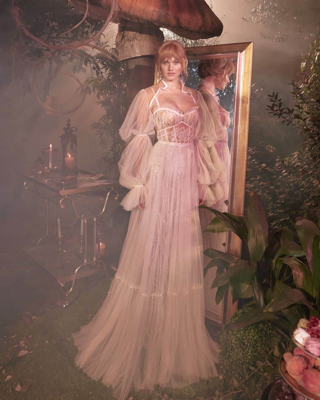 Galia Lahavさんのインスタグラム写真 - (Galia LahavInstagram)「When you’re a bride you get to live your wildest dreams | And it all begins with choosing your dream gown #GLMagic」6月30日 14時51分 - galialahav