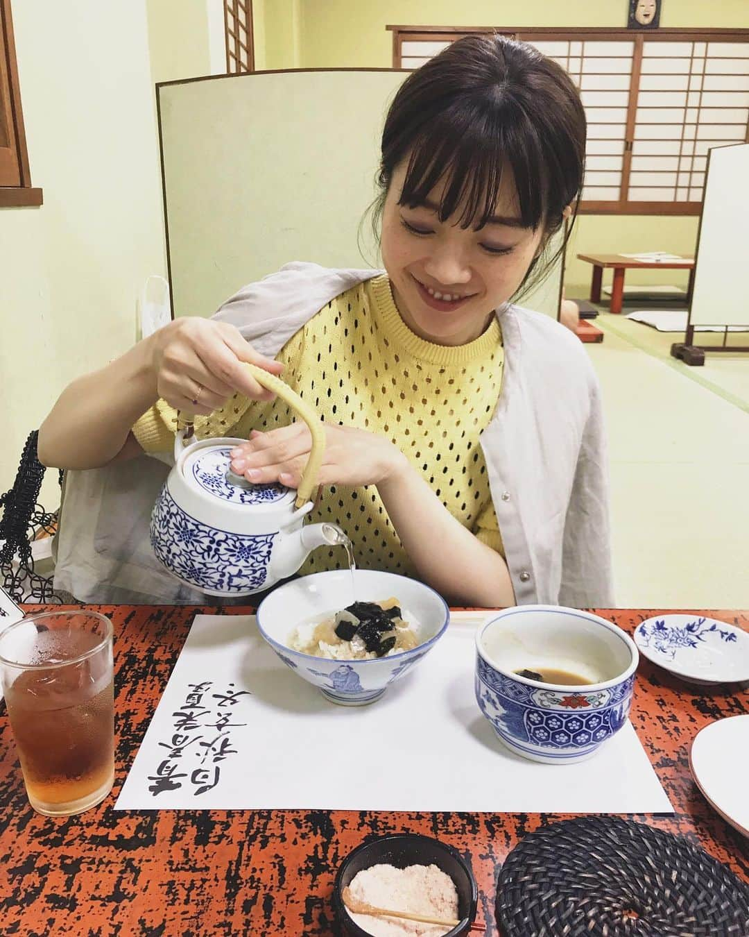 蓮沼千紘さんのインスタグラム写真 - (蓮沼千紘Instagram)「昨日の朝ラー、夕飯のよし田、最終日お昼の牧のうどん！🍜🐟🍲 福岡の美味しいが止まらない！ . . #福岡  #よし田 #鯛茶漬け #牧のうどん」6月30日 15時32分 - knitchihiro