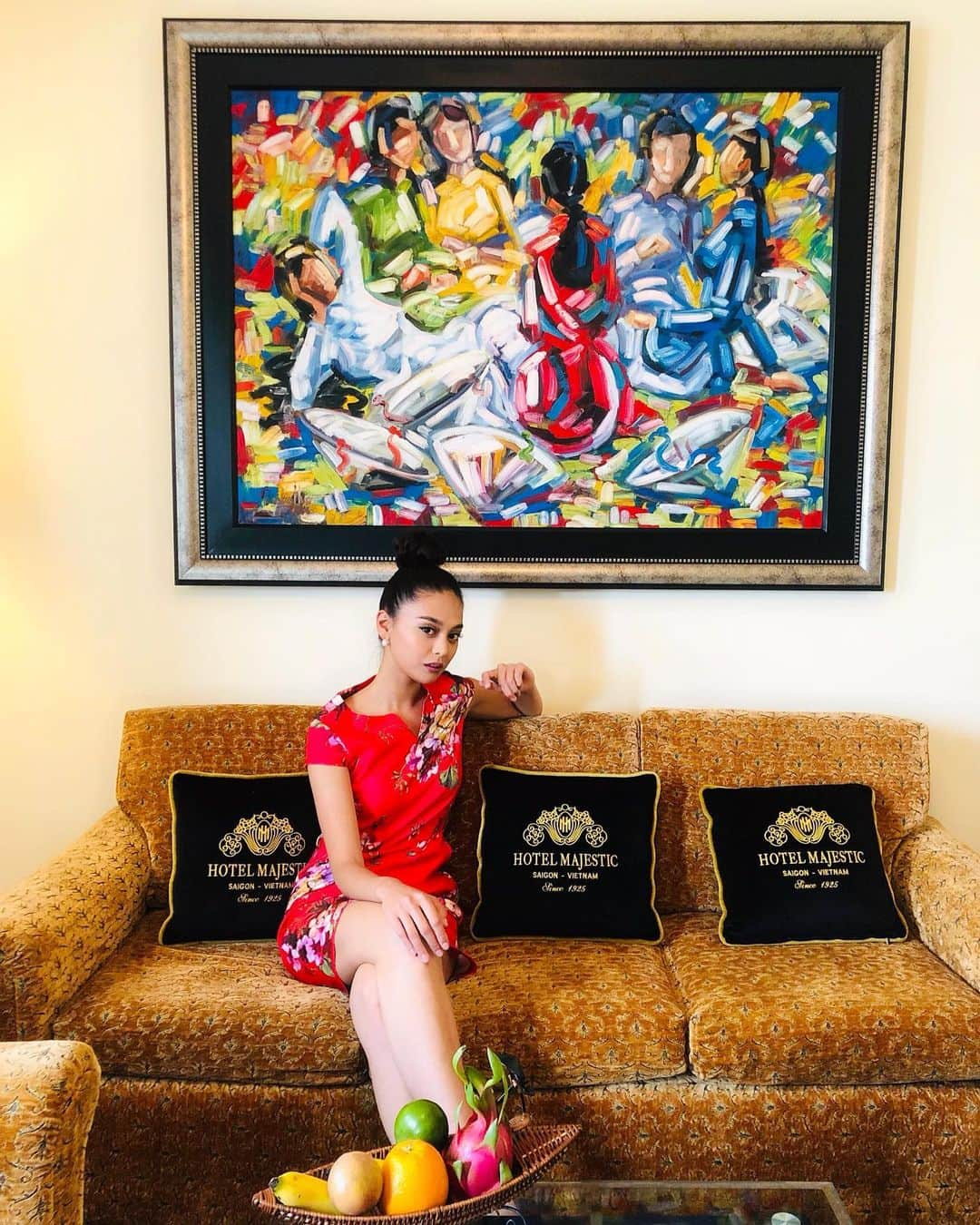 遊海 Yuumiさんのインスタグラム写真 - (遊海 YuumiInstagram)「Back in my favourite city Ho Chi Minh. Staying at the historical @hotelmajesticsaigon founded at 1925 ❤️ 私の大好きな町ホーチミンに戻ってきました！！1925年からの歴史的な@hotelmajesticsaigon に宿泊、建物も内装もアンテークで素敵です❤️ #yuumitravel #hotelmajesticsaigon #majesticsaigon #hochiminhcity #saigon #vietnam #vietnamtourism #asia #ホーチミン #ベトナム #サイゴン #マジェスティクサイゴン」7月1日 1時55分 - yuumi_kato