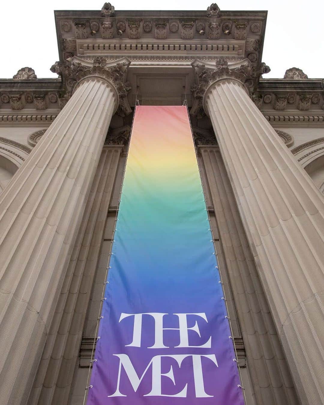 メトロポリタン美術館さんのインスタグラム写真 - (メトロポリタン美術館Instagram)「A very happy #Pride from The Met to all those marching in NYC today! #WorldPrideNYC」7月1日 2時47分 - metmuseum