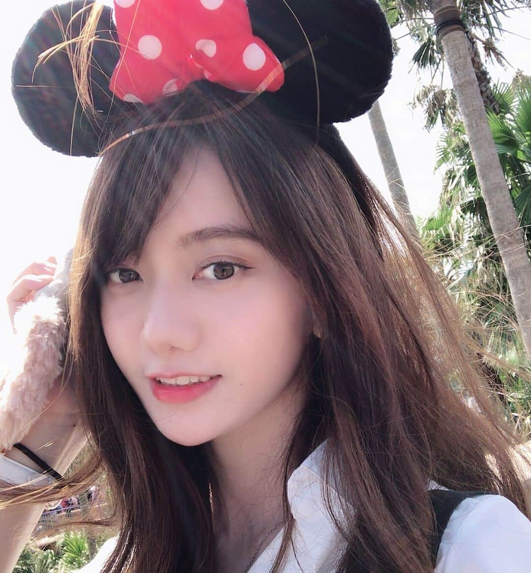 羅晴さんのインスタグラム写真 - (羅晴Instagram)「來迪士尼一定要三八阿花一下🥳 #tokyo #tokyodisneysea #tokyodisneyland #minniemouse」6月30日 18時53分 - ilbettylo