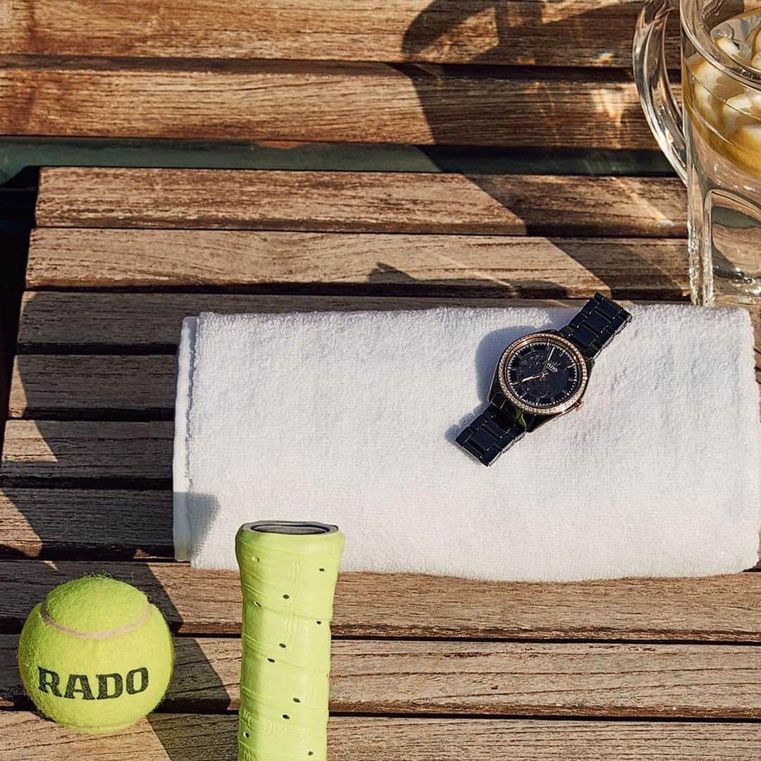 のインスタグラム：「The HyperChrome Automatic Open Heart Diamonds is the perfect watch for serious players with serious style. Find out more at the link in the bio. #MasterOfMaterials #HyperChrome #RadoTennis #Diamonds #Style」
