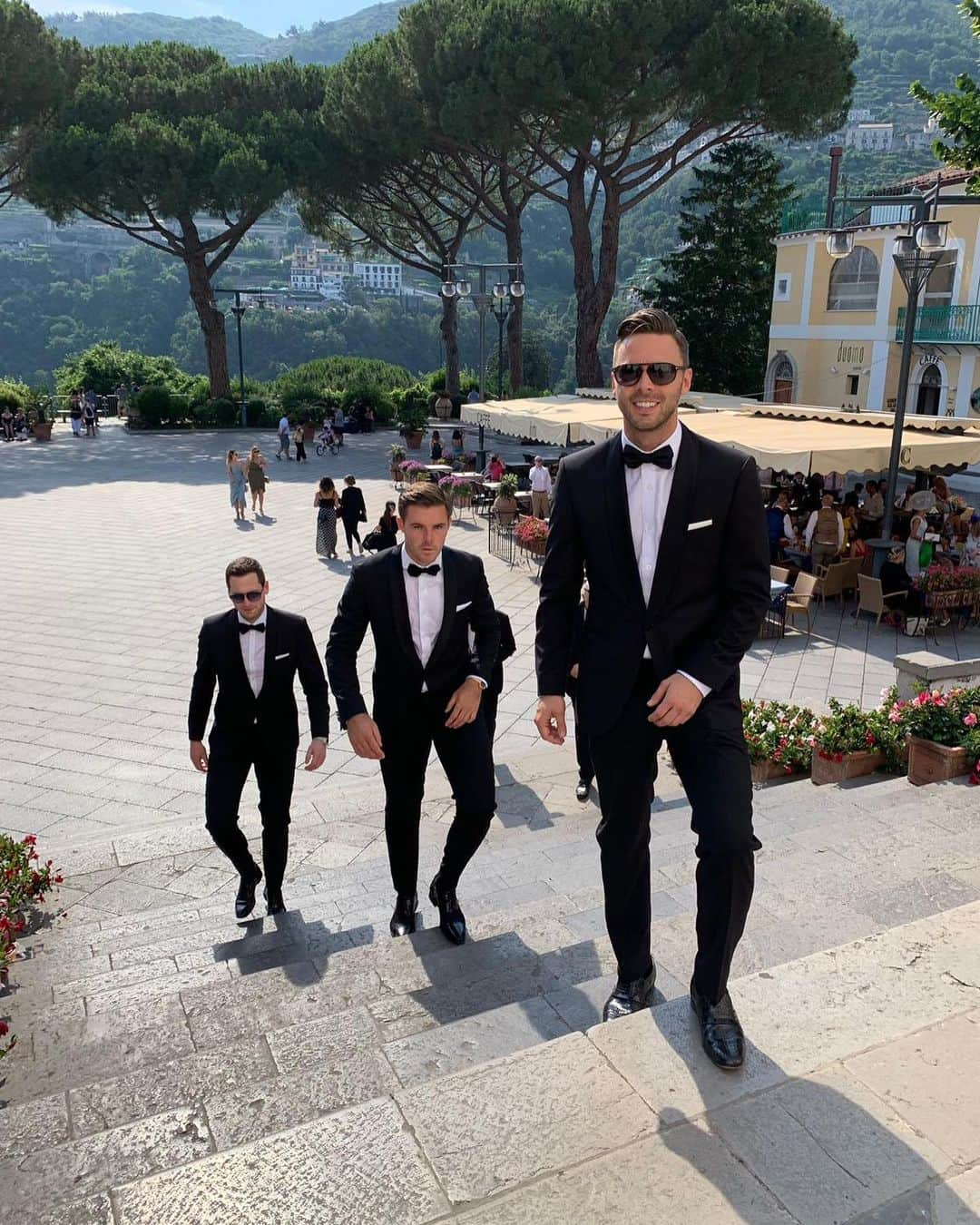 ジャック・バトランドさんのインスタグラム写真 - (ジャック・バトランドInstagram)「Incredible few days celebrating our best friends wedding, thank you for letting us be a part of your special day! wishing you a lifetime of happiness ❤️🇮🇹」6月30日 19時13分 - jbutland_