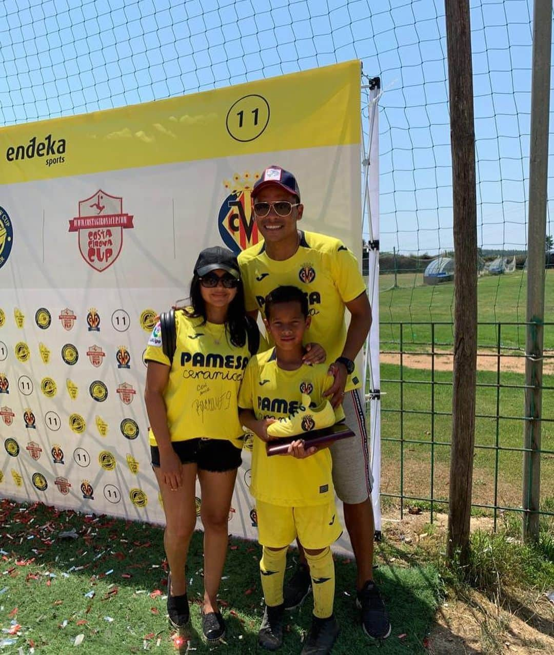 カルロス・バッカさんのインスタグラム写真 - (カルロス・バッカInstagram)「Orgulloso de ti hijo 😍😍😍 CAMPEONES 🏆 MVP DEL TORNEO 💪👏🙏🥇」6月30日 20時03分 - goleador70