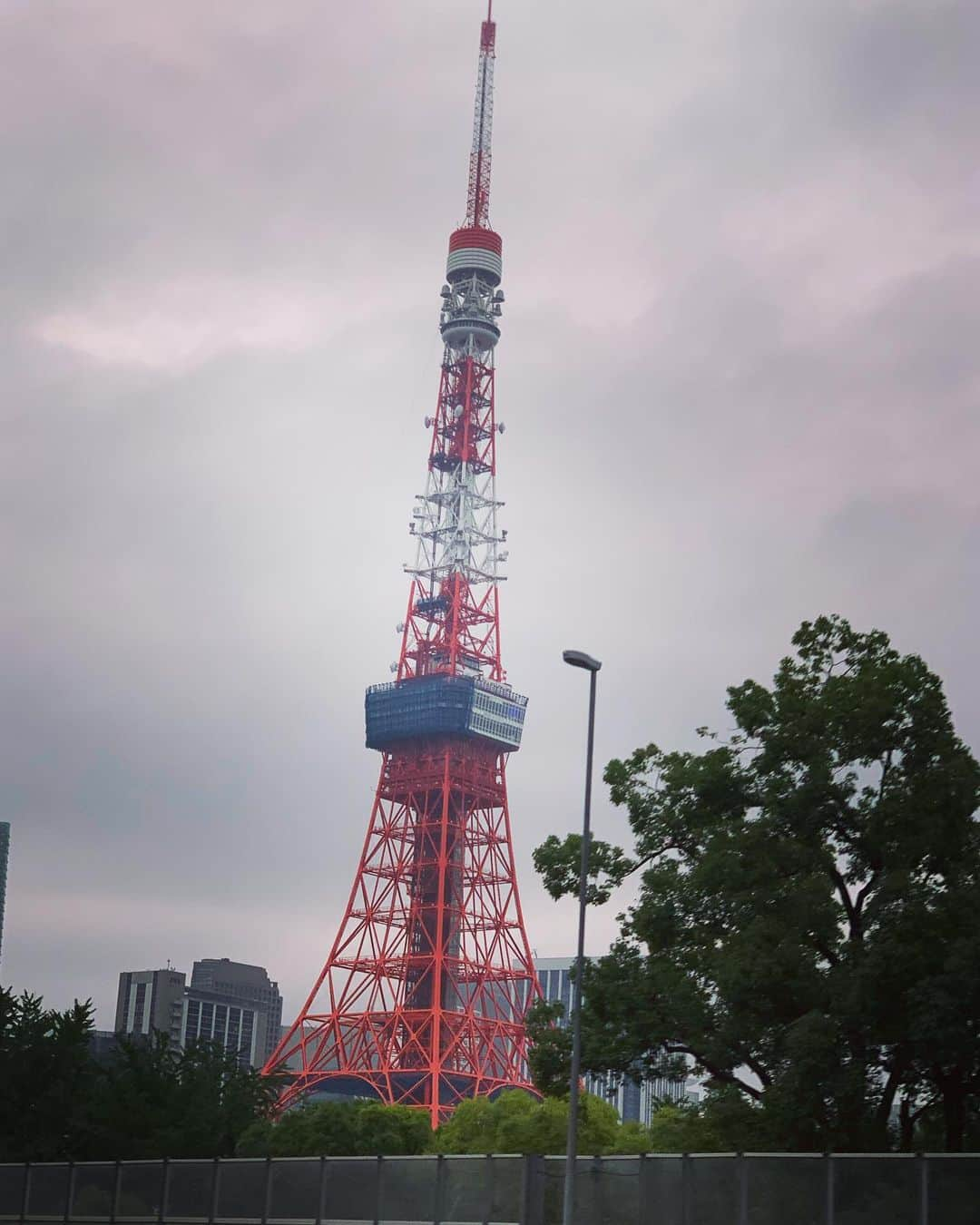 和央ようかさんのインスタグラム写真 - (和央ようかInstagram)「Must be Tokyo ❤️ 東京❤️大好きな東京タワー🗼  #takakoworldstylin🌎 #tokyo #tokyotower🗼 #japan  #ilovetokyotower #yokawao」6月30日 21時24分 - yokawao0215