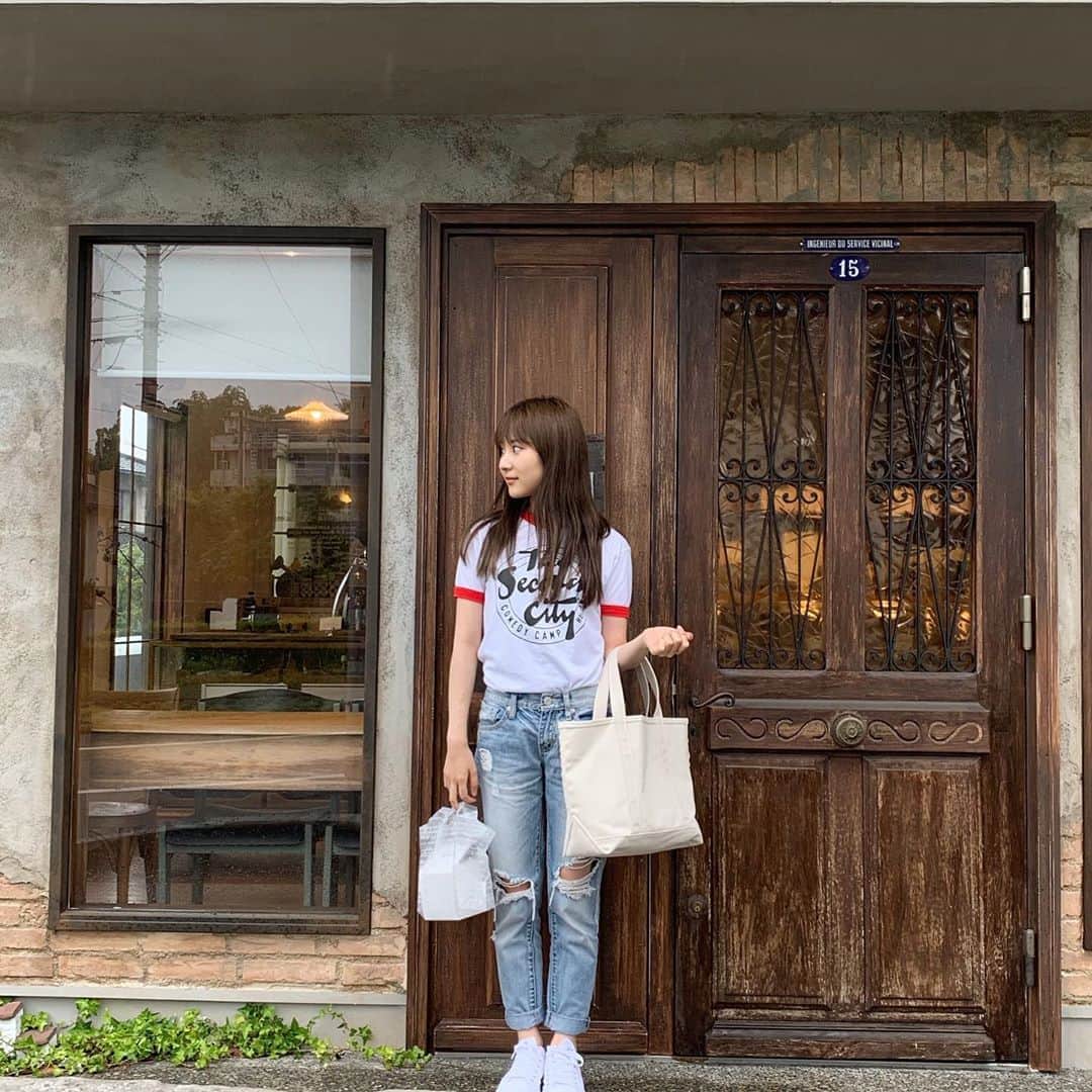 林萌々香さんのインスタグラム写真 - (林萌々香Instagram)「素敵なお店だったな〜🍪 バスで行った甲斐あった！  #moka_👗」6月30日 21時39分 - momoka_hayashi