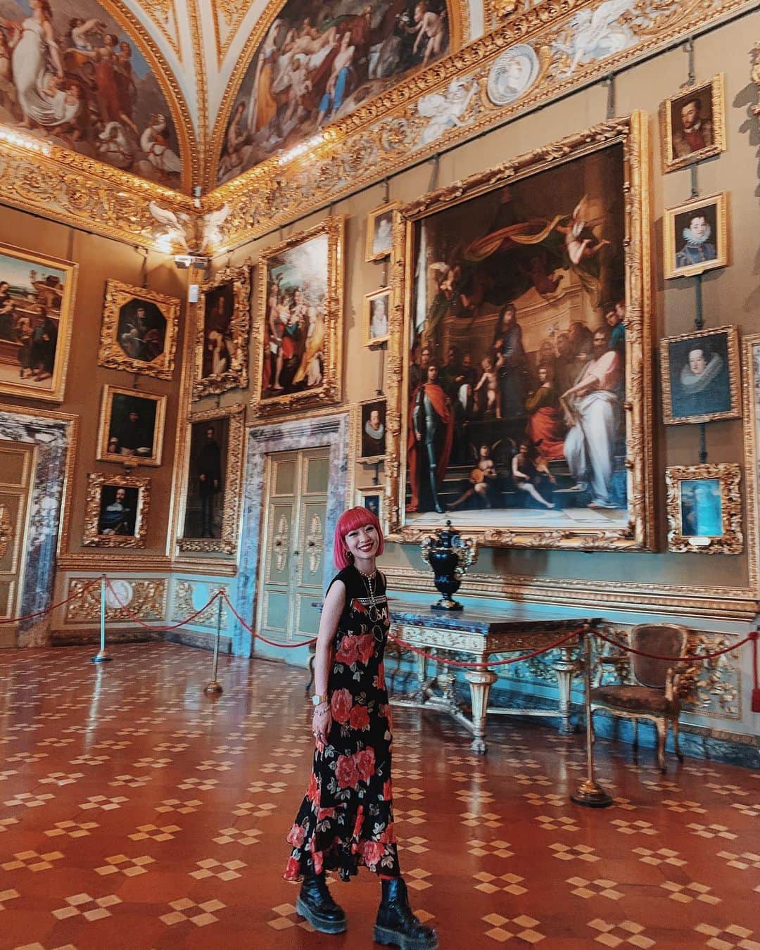 AMIさんのインスタグラム写真 - (AMIInstagram)「Palazzo Pitti🇮🇹 #florence  #itary」6月30日 22時55分 - amixxamiaya