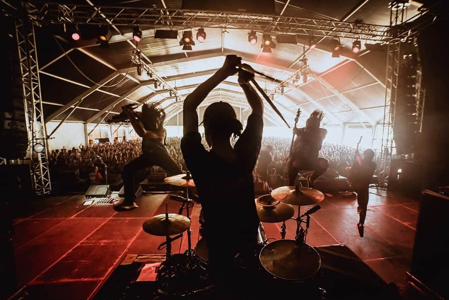 Crystal Lakeさんのインスタグラム写真 - (Crystal LakeInstagram)「Thank you @fullforcegermany!! Hopefully we’ll be back next year! Also, thanks for the great support @impericonde.  Photo: @johngyllhamn  #CrystalLake #Helix #WorldTour2019 #FullForceGermany」6月30日 23時46分 - crystallake777