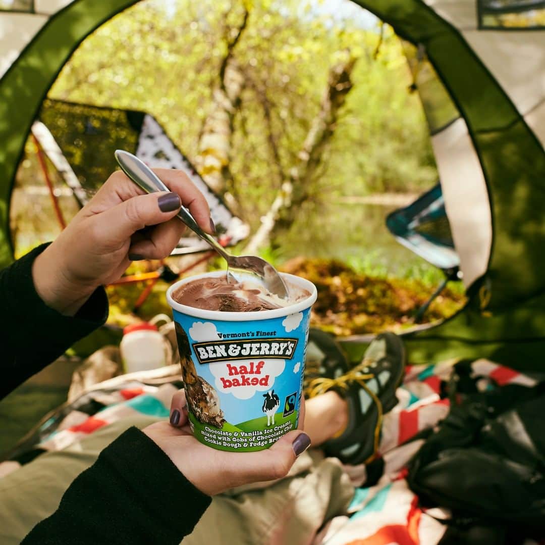 Ben & Jerry'sさんのインスタグラム写真 - (Ben & Jerry'sInstagram)「Nature and Half Baked, the perfect combination. 🌿⁠ ⁠ Find it near you at the link in our bio!」7月1日 0時01分 - benandjerrys
