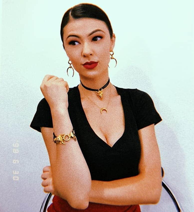 平山ララさんのインスタグラム写真 - (平山ララInstagram)「A Folli Follie kinda day 💍📿 @follifolliesa」7月1日 0時36分 - lalla_hirayama