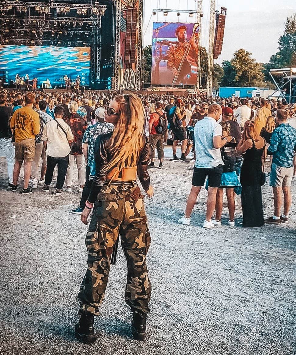 Keelaのインスタグラム：「Satan vilken helg! 🙏🏻」