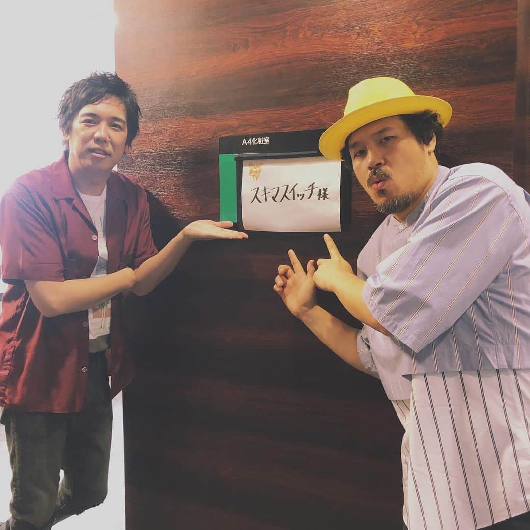 スキマスイッチさんのインスタグラム写真 - (スキマスイッチInstagram)「TBS「CDTV」にて「青春」披露しましたーーーー！！﻿ 観てくれたかな！？﻿ ﻿ #スキマスイッチ #スキマ #青春 #東京 #糸 #メトロノーツ #清原翔 #春川芽生 #ふわり #恋が積もっていく #儚い想い #勇気 #ゴール #放課後 #グラウンド #告白 #二度目 #部活 #バトン #校庭」7月1日 0時39分 - sukimaswitch_official