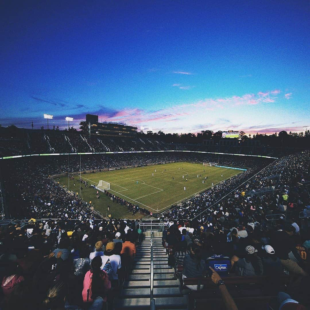 Major League Soccerさんのインスタグラム写真 - (Major League SoccerInstagram)「Good views only. 🤙 // 📷: @sjearthquakes」7月1日 1時07分 - mls