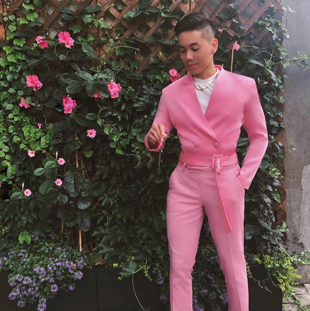 LIECOLLECTIONさんのインスタグラム写真 - (LIECOLLECTIONInstagram)「Celebrating this Sunday in pink 💗 @mrxbang - - - - #liecollection #pride #beltedblazer #pridemonth #prideparade #snatched #LIElook #pose #ss19look #collection #LIE #dressup #ss19 #suitings #blazer #weekend #pinkblazer #outfitinspo #outfitdujour #outfitideas #styleblogger」7月1日 1時30分 - liecollection_