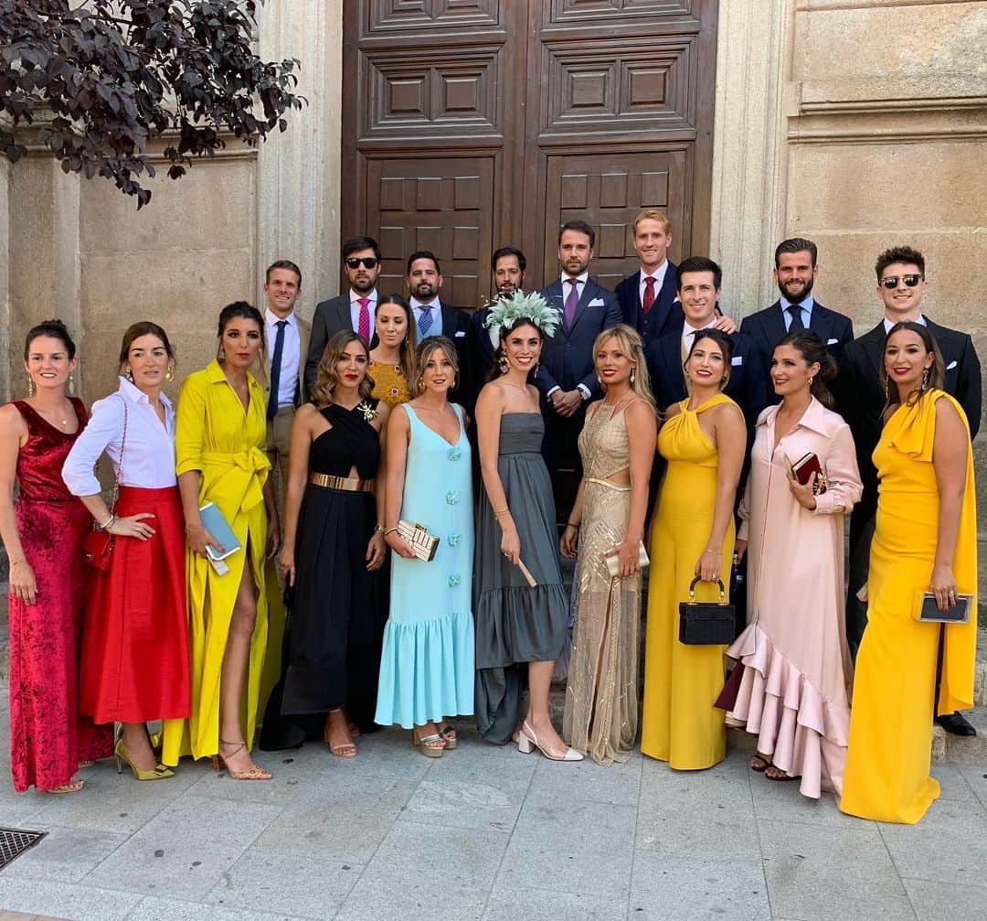 アレハンドロ・フェルナンデス・イグレシアスのインスタグラム：「Boda Miguel&Carmen❤️ Felicidades amigos😁!!」