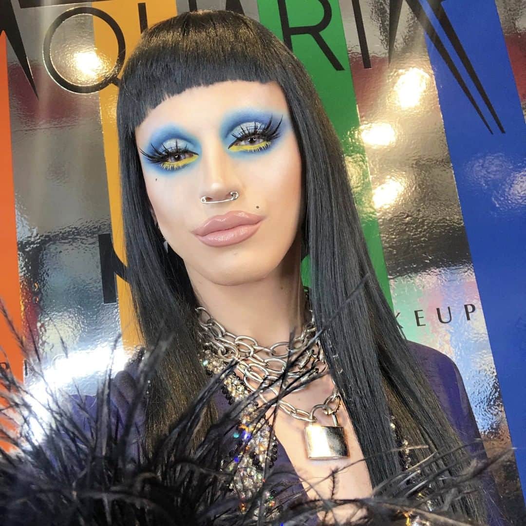 NYX Cosmeticsさんのインスタグラム写真 - (NYX CosmeticsInstagram)「Who's rocking their #NYXCOSMETICSXAQUARIA Color Palette for #NYCPride?! 🙋🚀🌈 Snag the limited edition @ageofaquaria palette exclusively online & at #NYXProfessionalMakeup stores 😘 || #nyxcosmetics #crueltyfreebeauty #pride #loveislove」7月1日 4時00分 - nyxcosmetics