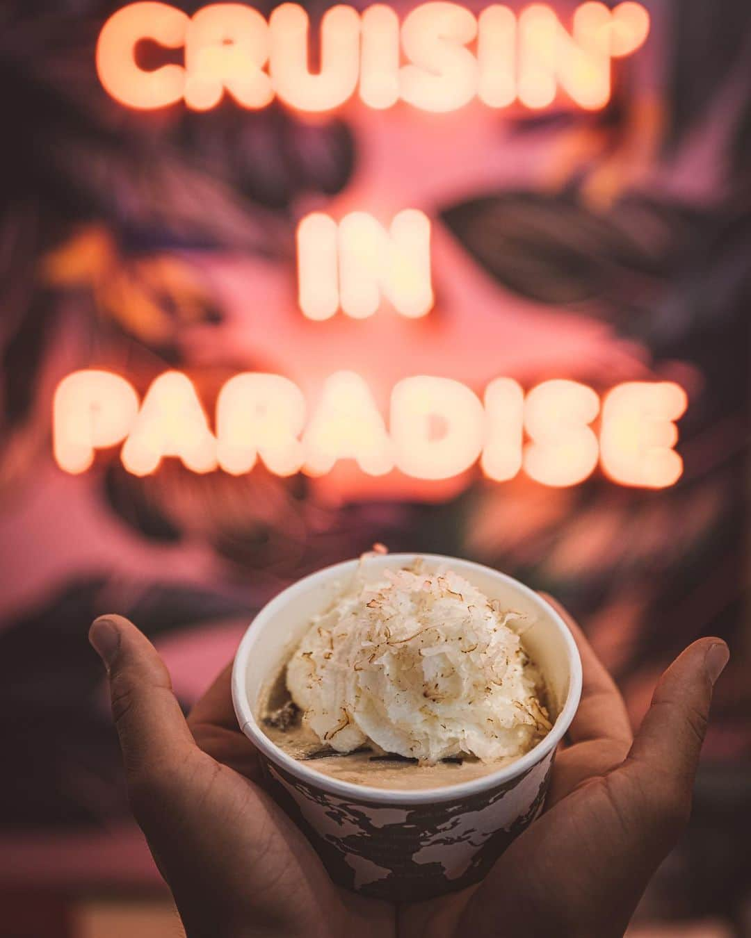 Punchbowl Coffeeさんのインスタグラム写真 - (Punchbowl CoffeeInstagram)「Island coffee jelly🌴 234 Beachwalk Drive 10am-8:30pm . . . Back at it again🔥 PC: @yoshitanaka1 . . . #waikiki #hawaii #alamoana #coffee #cafe #punchbowl #crusininparadise #beach #surf #art #film #nikon #f3 #kodak800 #hario #syphon #hariojapanph #origamicup」7月1日 5時05分 - punchbowlcoffee