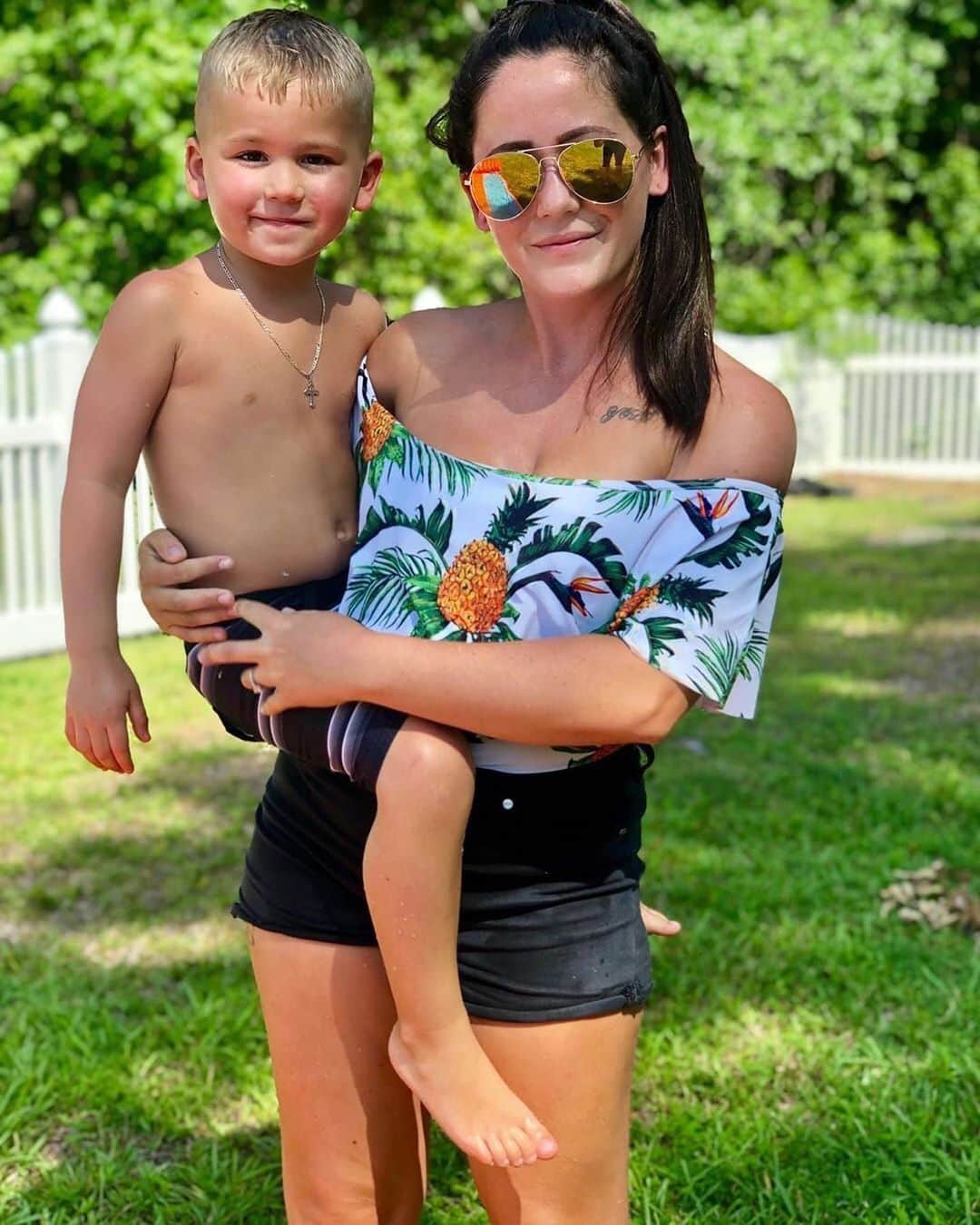 E! Onlineさんのインスタグラム写真 - (E! OnlineInstagram)「EXCLUSIVE: Amid their custody battle, #TeenMom's Jenelle Evans and her husband David Eason have reunited with her kids. Link in bio for the details. (📷: Jenelle Evans)」7月1日 5時32分 - enews