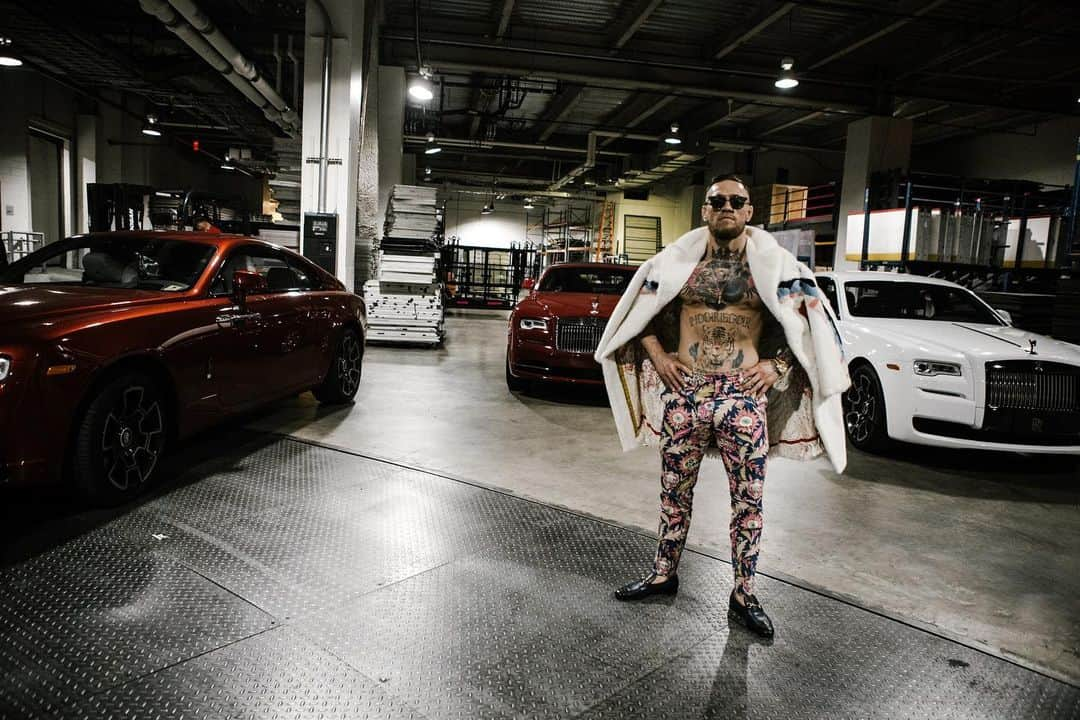 コナー・マクレガーさんのインスタグラム写真 - (コナー・マクレガーInstagram)「That time I rallied 3 rolls Royce’s into the loading bay of the Barclays centre, Brooklyn.  Yeehaaaa」7月1日 6時22分 - thenotoriousmma