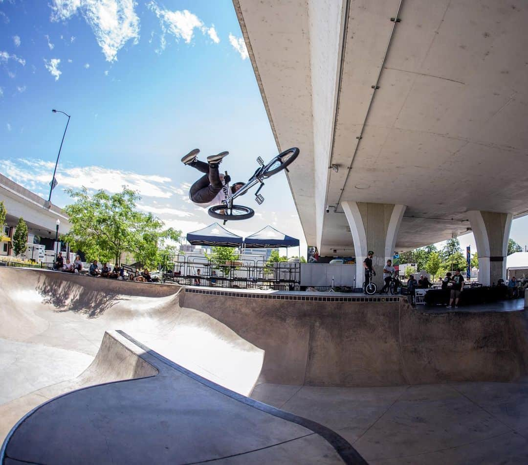 モンスターエナジーさんのインスタグラム写真 - (モンスターエナジーInstagram)「After sending it at the #BMX Park Boise Qualifier, @kevinperaza, @patcaseybmx and @malignobmx are on their way to @xgames Minneapolis 2019! 👊🏻 #MonsterEnergy #XGames #Biking」7月1日 6時53分 - monsterenergy