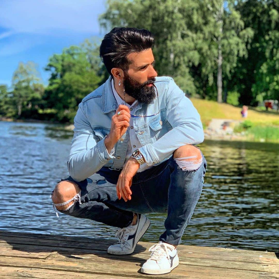 STYLE4GUYSのインスタグラム：「Make it simple , but significant. Check out our friend @Gin.demarco💥 for more latest hairstyles and fashion inspiration !」