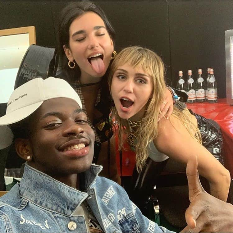 BBC Radioさんのインスタグラム写真 - (BBC RadioInstagram)「🤘🤠 📸: @lilnasx #Glastonbury2019」7月1日 7時27分 - bbcradio1