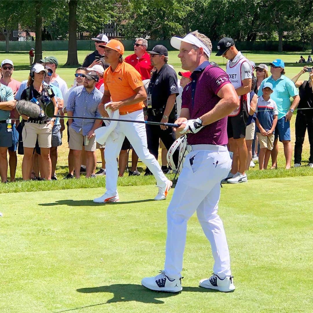ルーク・ドナルドのインスタグラム：「Driver 💣’s in the 313! Thoroughly enjoyed my time @rocketclassic this week. Thank you to all the fans that showed their appreciation and support. You could really feel how grateful and proud everyone was for having a tour event here - Detroit is on the up & it was great to feel the energy out there on the course. 📷 Cred @thedapperdrive #313 #feedthewolf 🐺🐺🐺#ST190G #TeamMizuno」