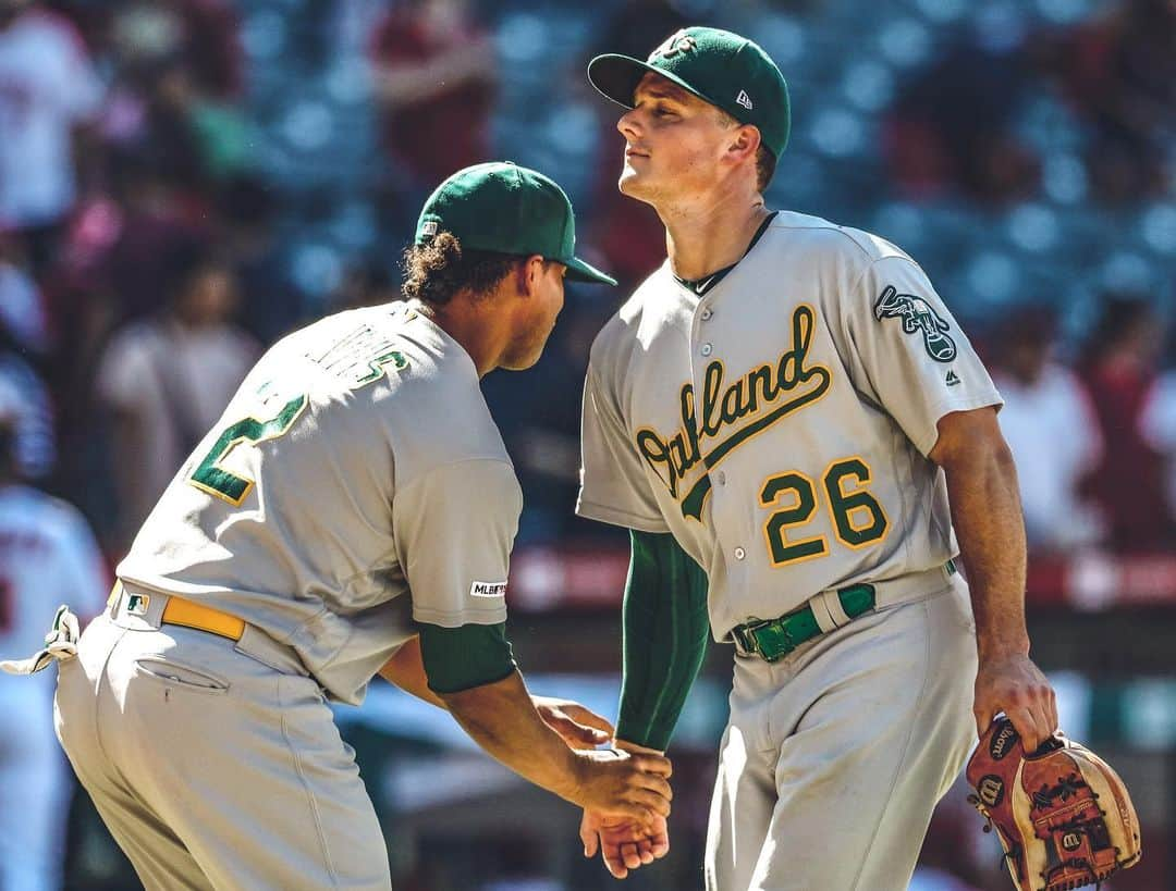 オークランド・アスレチックスさんのインスタグラム写真 - (オークランド・アスレチックスInstagram)「Bay > LA of Anaheim of Orange County. #RootedInOakland」7月1日 8時34分 - athletics