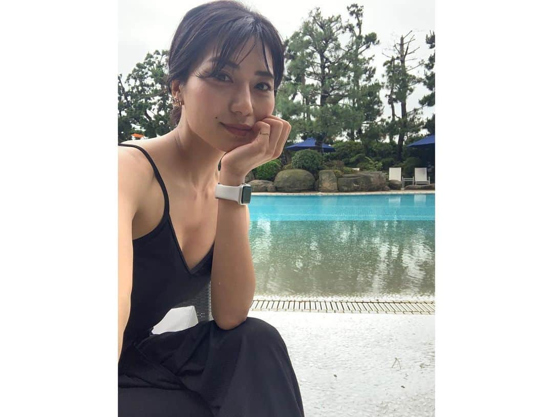 井上貴美さんのインスタグラム写真 - (井上貴美Instagram)「. 昨日のぐるっと浦安ロケ。 . . ヒルトン東京ベイ @hiltontokyobay さんにて、リゾート気分を味わってきました🌺🌻🍉 . . 夏祭りをイメージしたデザートビュッフェやプールサイドでいただけるBBQ、そしてナイトプールと盛りだくさんです🏖 . . ガーデンプール、ハワイアンバーベキューは本日よりオープン！🍖 . . そしてなんと！ 豪華プレゼントも🎁 詳しくは番組をご覧ください😊 . . #ぐるっと浦安 #jcom #ヒルトン東京ベイ #hiltontokyobay #pool #nightpool #bbq #buffet #ナイトプール #デザートビュッフェ」7月1日 9時25分 - takami__213